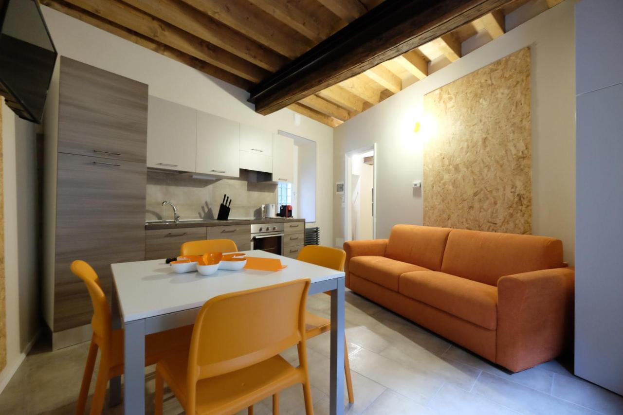 Apartament Domus Leydi Ivrea Zewnętrze zdjęcie