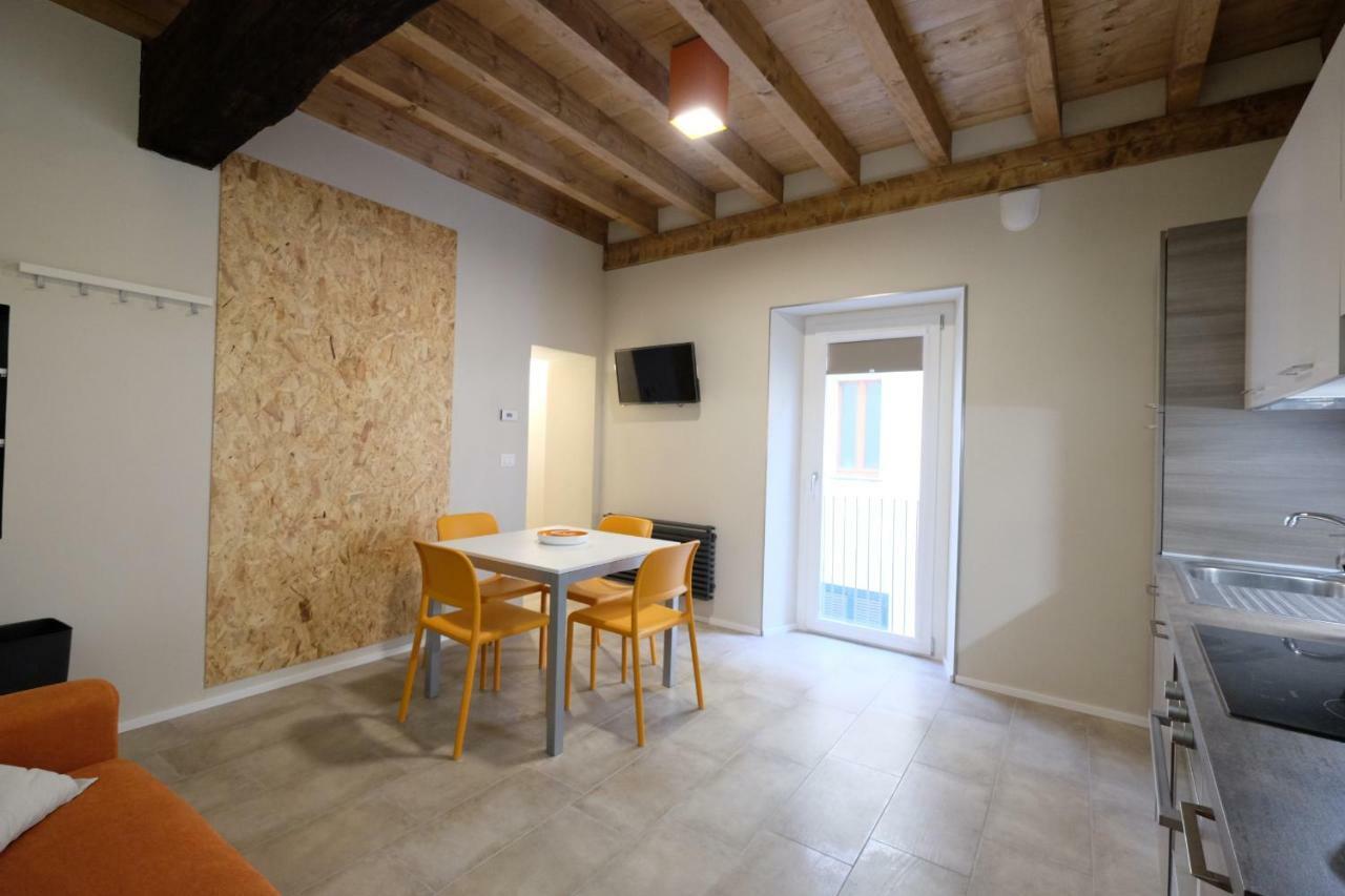 Apartament Domus Leydi Ivrea Zewnętrze zdjęcie
