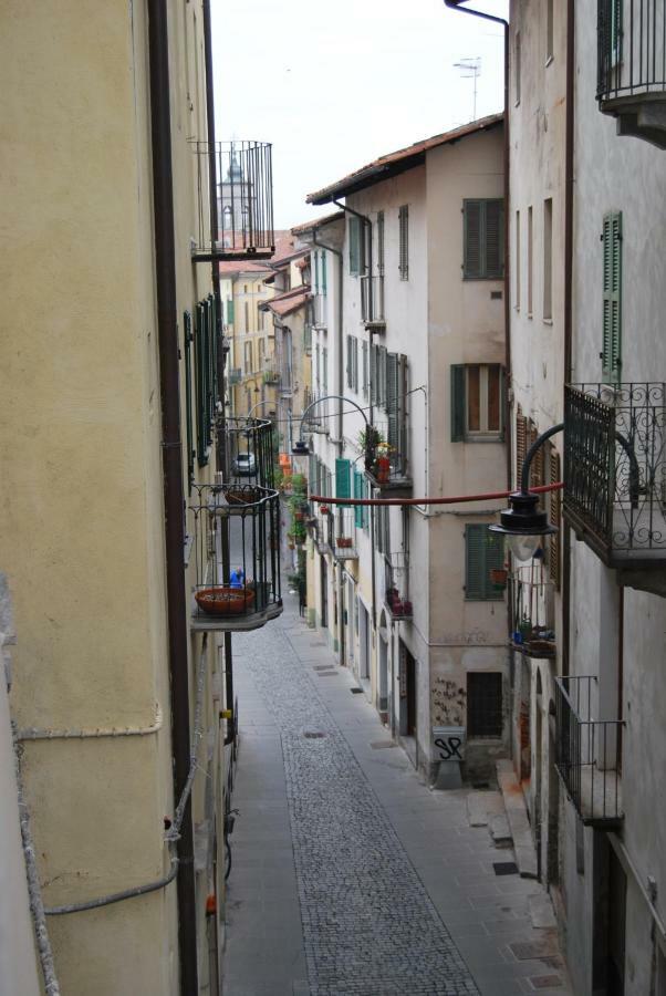 Apartament Domus Leydi Ivrea Zewnętrze zdjęcie