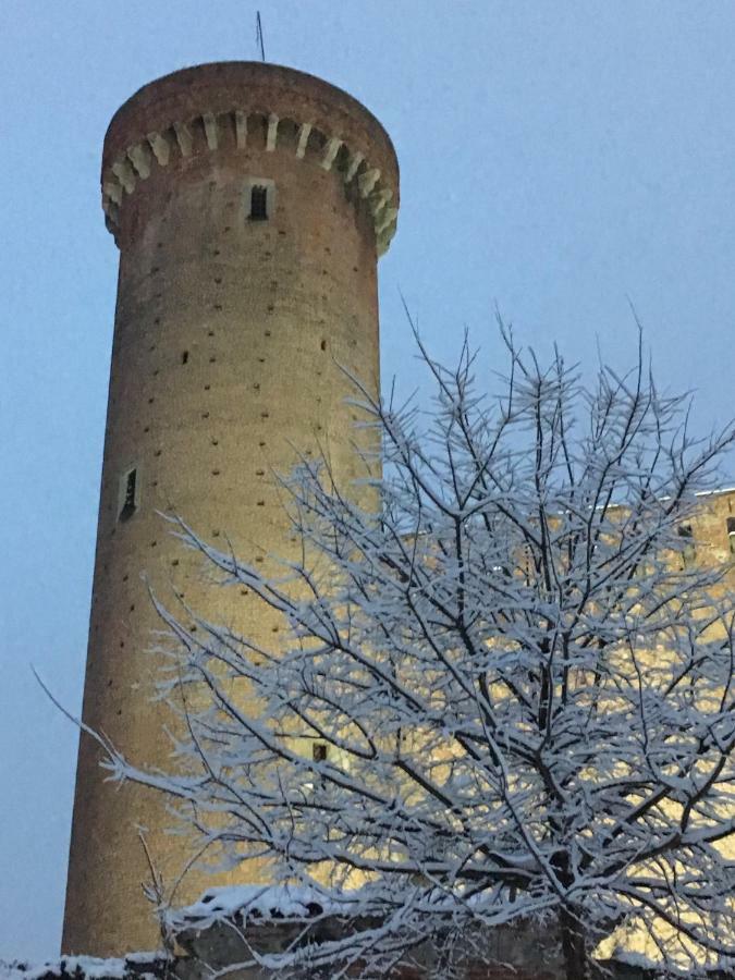 Apartament Domus Leydi Ivrea Zewnętrze zdjęcie