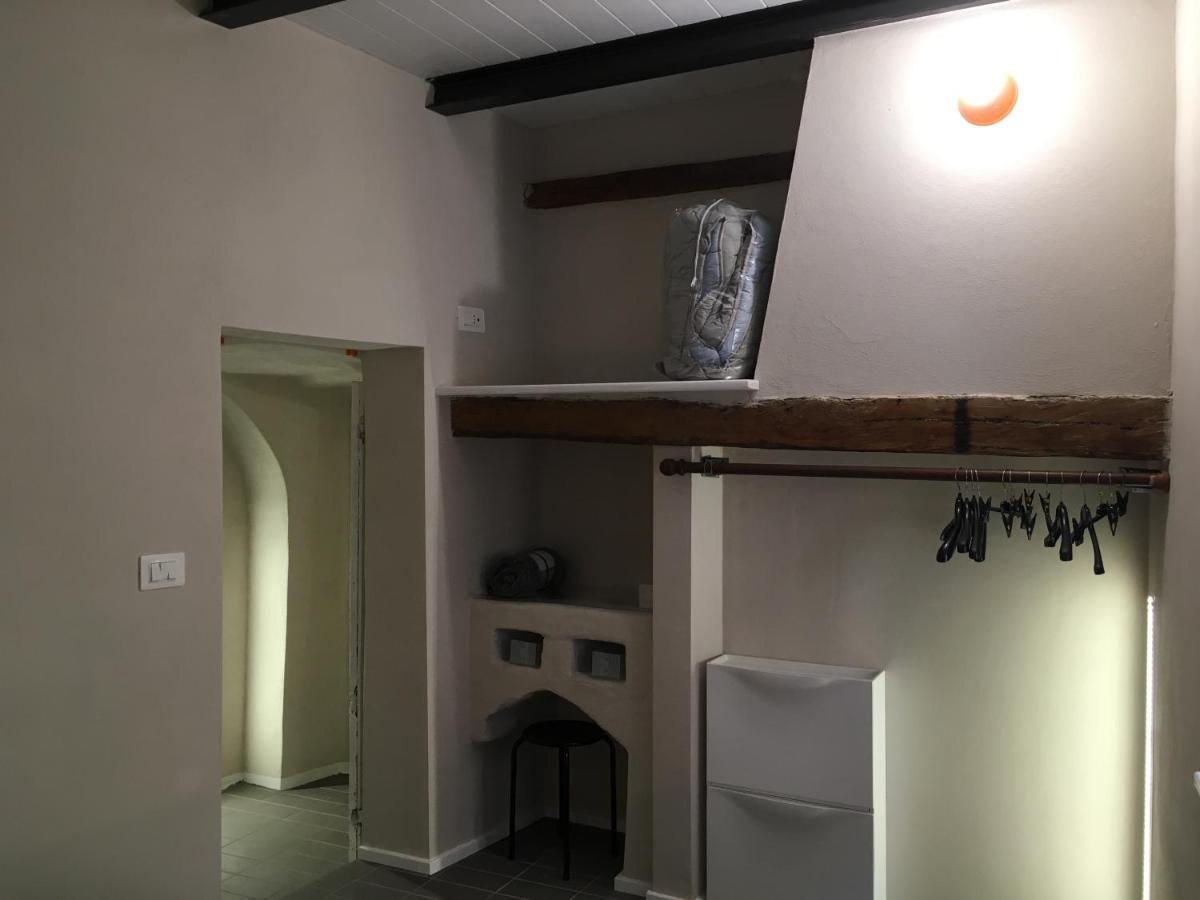 Apartament Domus Leydi Ivrea Zewnętrze zdjęcie