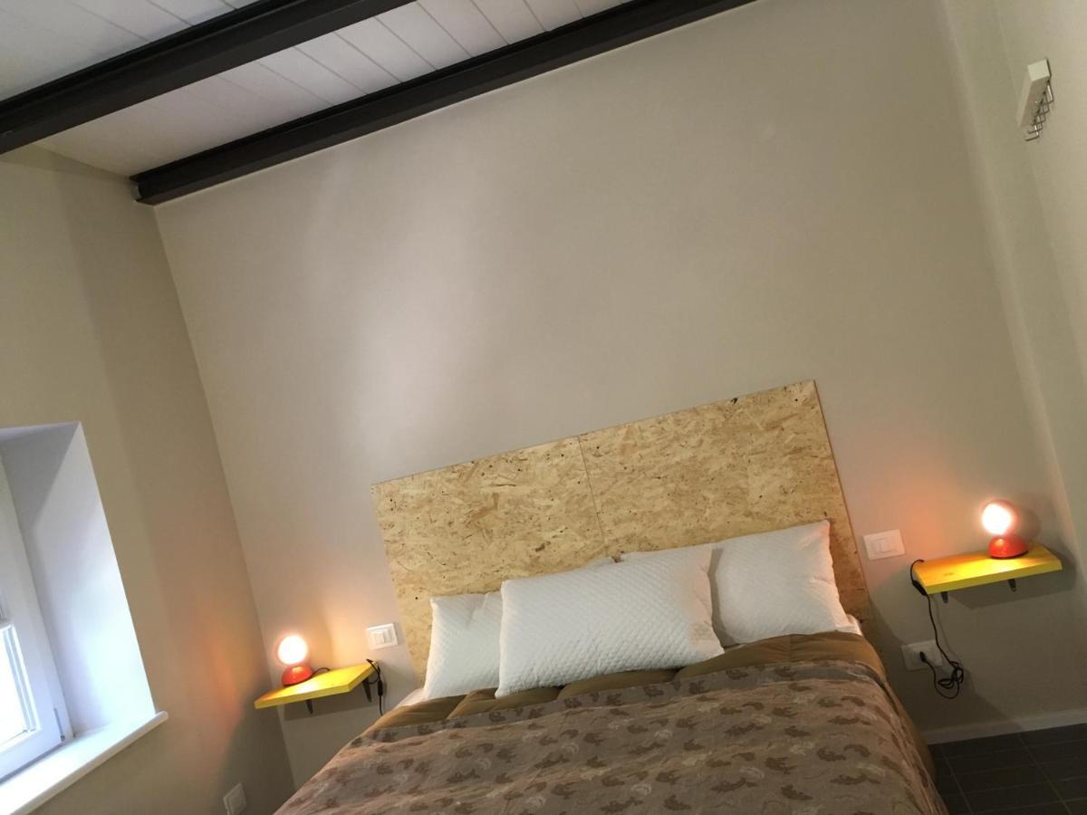 Apartament Domus Leydi Ivrea Zewnętrze zdjęcie
